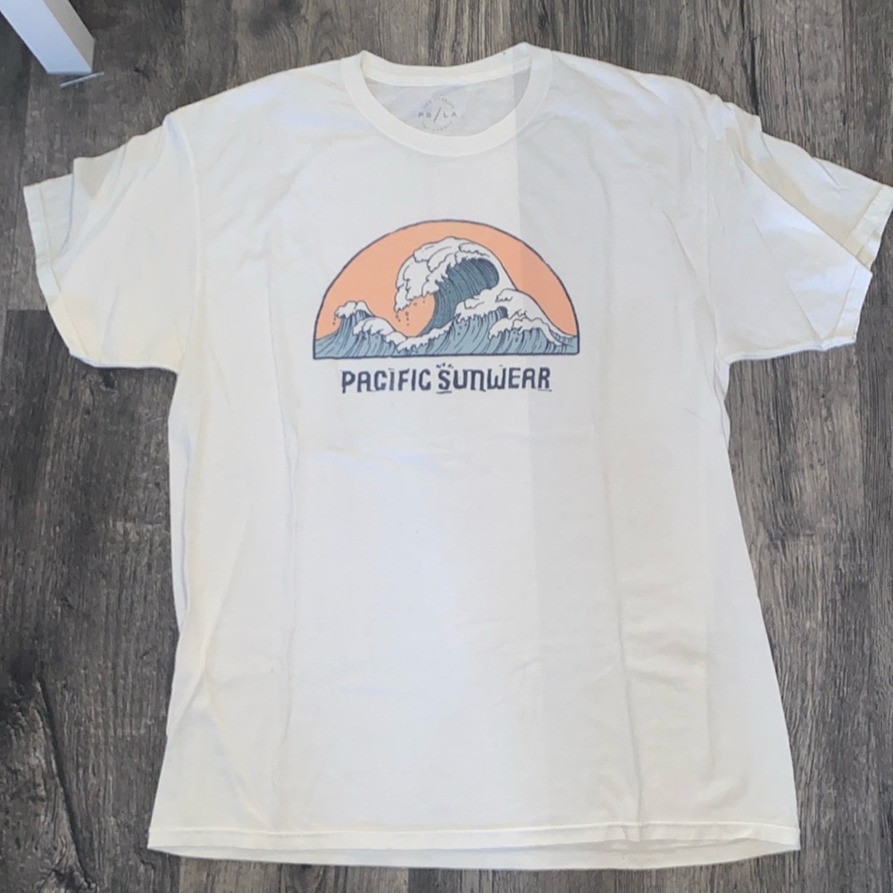 graphic tee